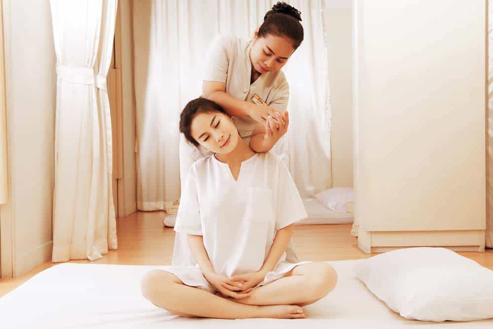 Head Neck & Shoulder Massage